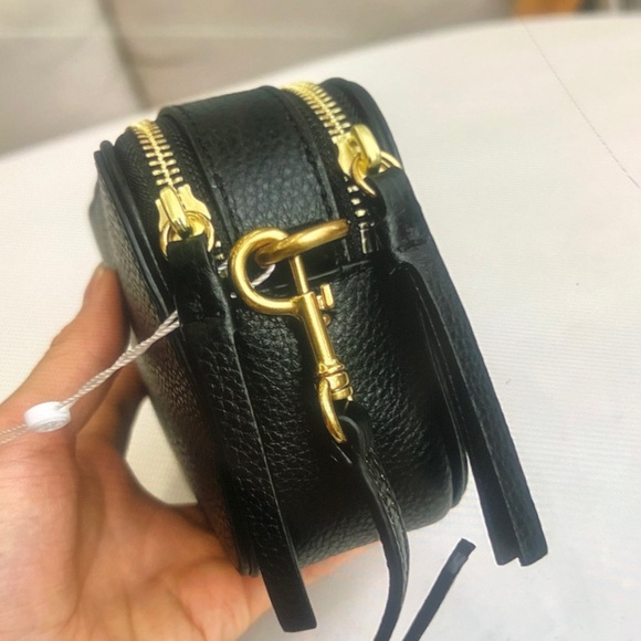 Tory Burch Black Textured Wristlet